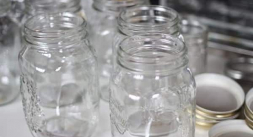 Jednoduchý recept na přípravu jahodového džemu na zimu